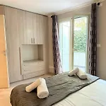 Le Midi 8 By Estates דירה
