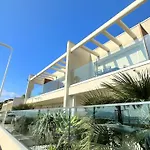 Le Midi 8 By Estates *