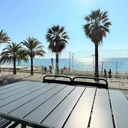 Le Midi 8 By Estates Cannes