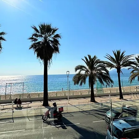 Le Midi 8 By Estates * Cannes