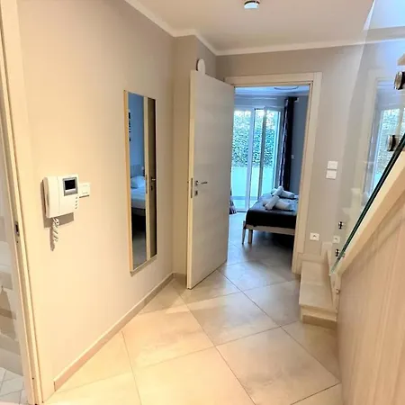 Le Midi 8 By Estates