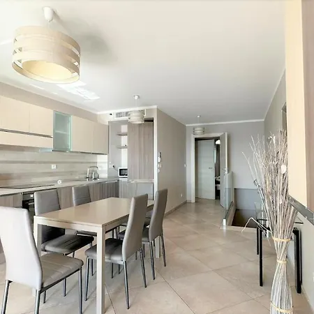 Apartament Le Midi 8 By Estates