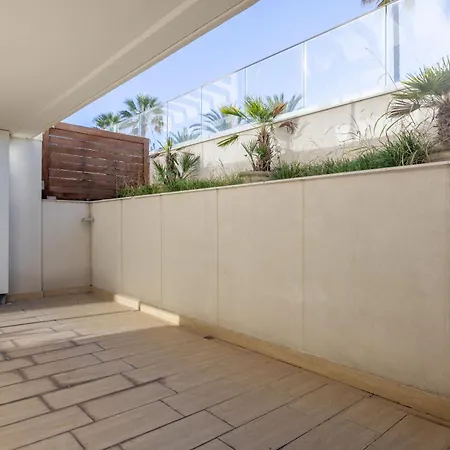 Le Midi 8 By Estates Apartament