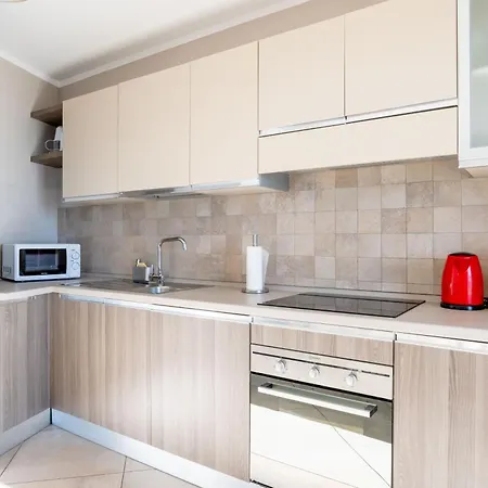 Le Midi 8 By Estates Apartament