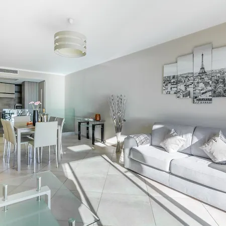 Apartament Le Midi 8 By Estates Cannes