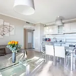 Le Midi 8 By Estates Appartement *