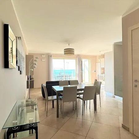 Le Midi 8 By Estates شقة