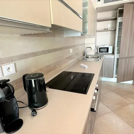 Appartement Le Midi 8 By Estates *