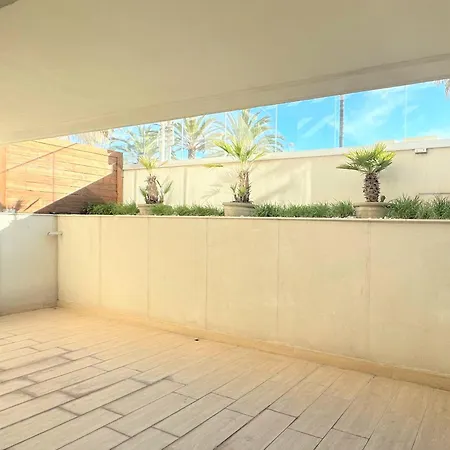 Apartman Le Midi 8 By Estates Cannes